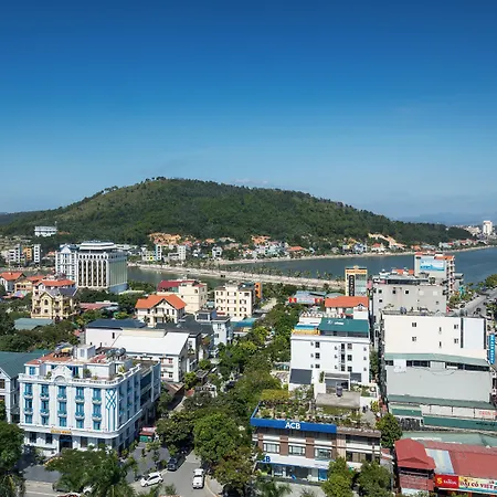 D\'Lecia Ha Long Hotel