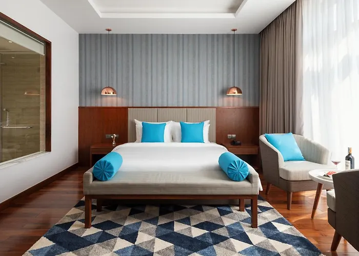Khách sạn D'lecia Hạ Long