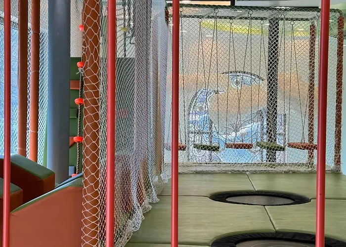 D'lecia 5* Hạ Long