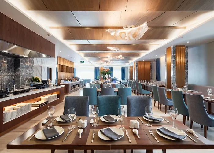 Hotel D'lecia 5*